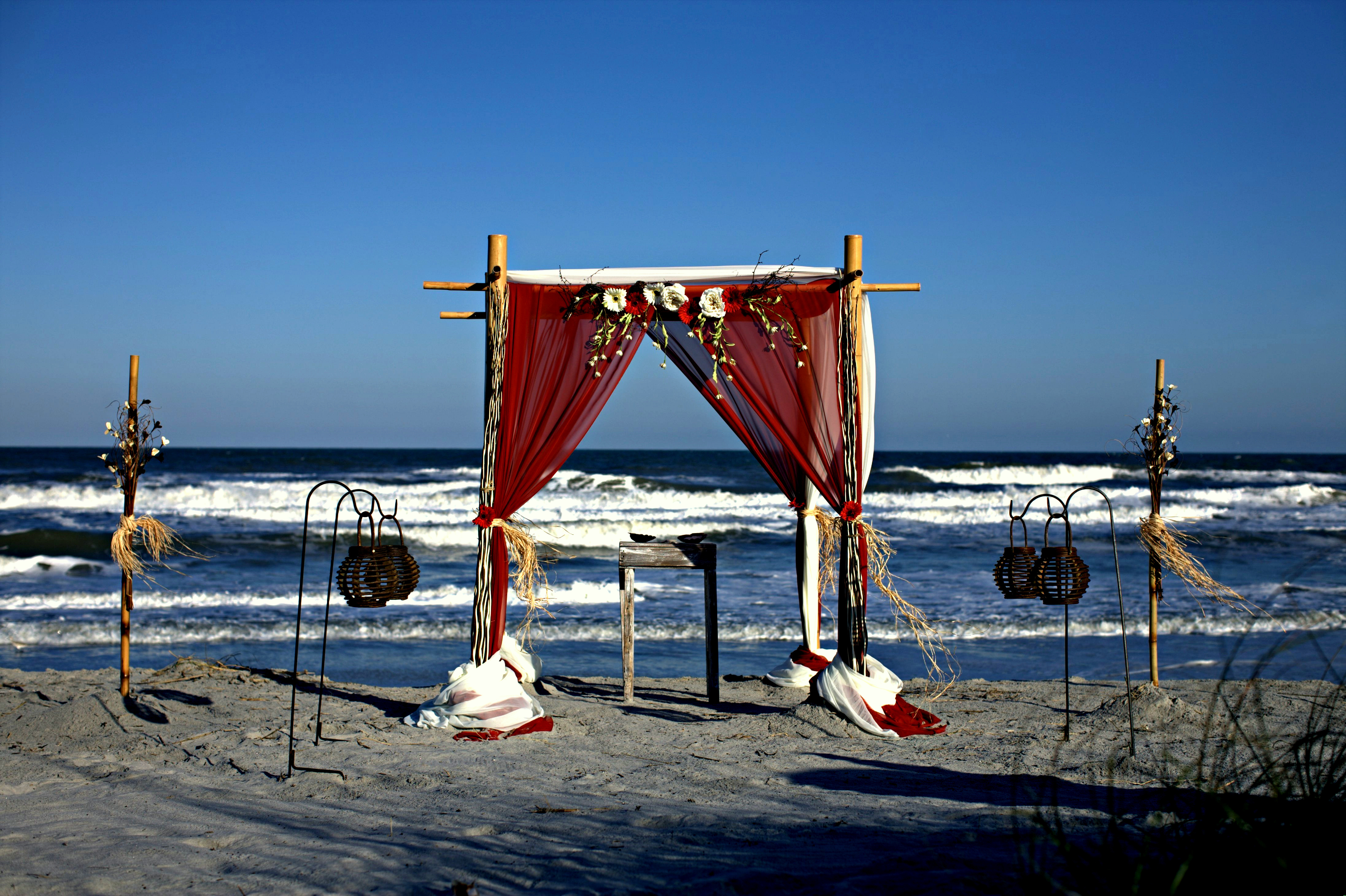 Ginger and Ivory 4-Post Arbor | Sun &amp; Sea Beach Weddings