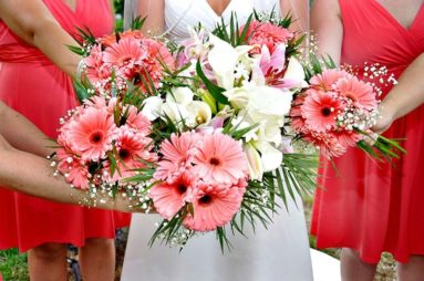 152786-gerbera-daisy-wedding-bouquets-2