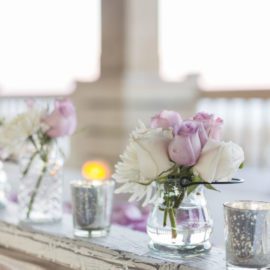 purple and white roses for wedding decoration